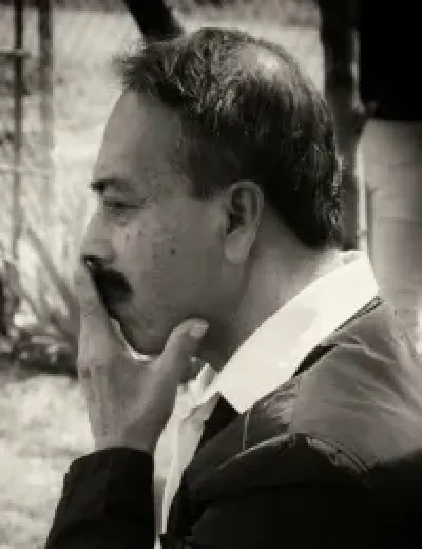 images/PHOTOS/estreberto%20vazquez.webp#joomlaImage://local-images/PHOTOS/estreberto vazquez.webp?width=200&height=260