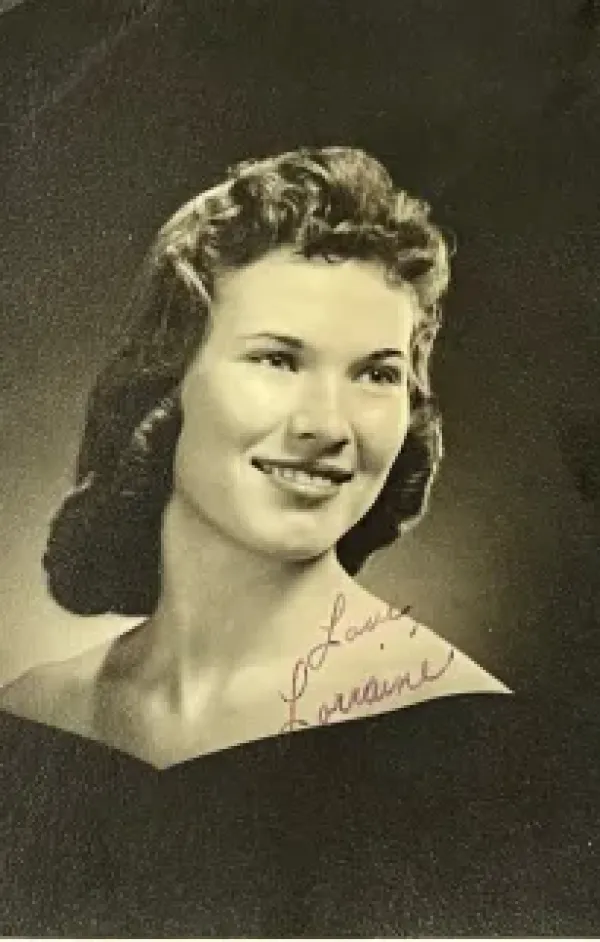 images/PHOTOS/lorraine%20ball.webp#joomlaImage://local-images/PHOTOS/lorraine ball.webp?width=205&height=322