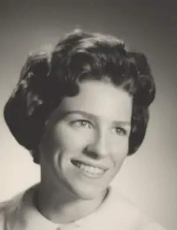 images/PHOTOS/donna%20lee%20smith.webp#joomlaImage://local-images/PHOTOS/donna lee smith.webp?width=200&height=260