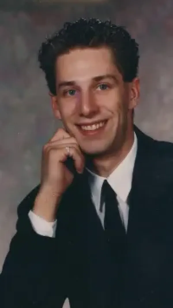 images/PHOTOS/alex%20scott%20weber.webp#joomlaImage://local-images/PHOTOS/alex scott weber.webp?width=200&height=355