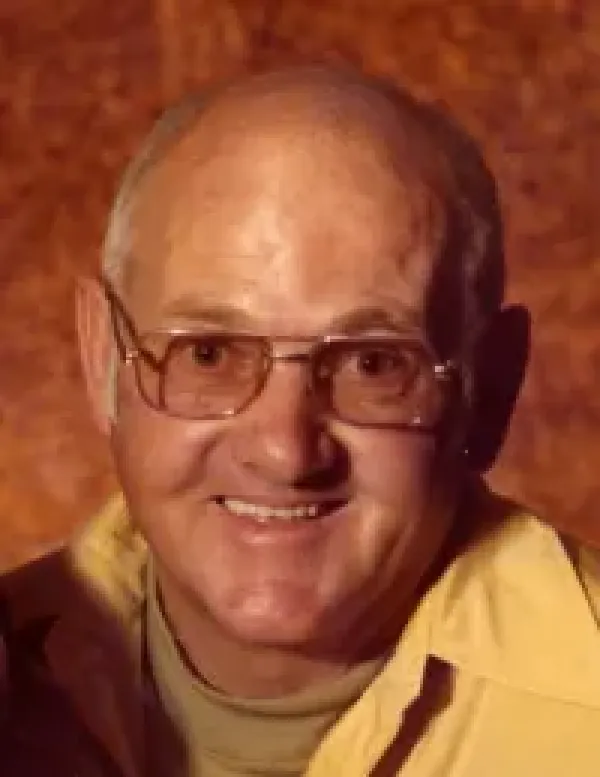 images/PHOTOS/william%20eugene%20loosli.webp#joomlaImage://local-images/PHOTOS/william eugene loosli.webp?width=200&height=259