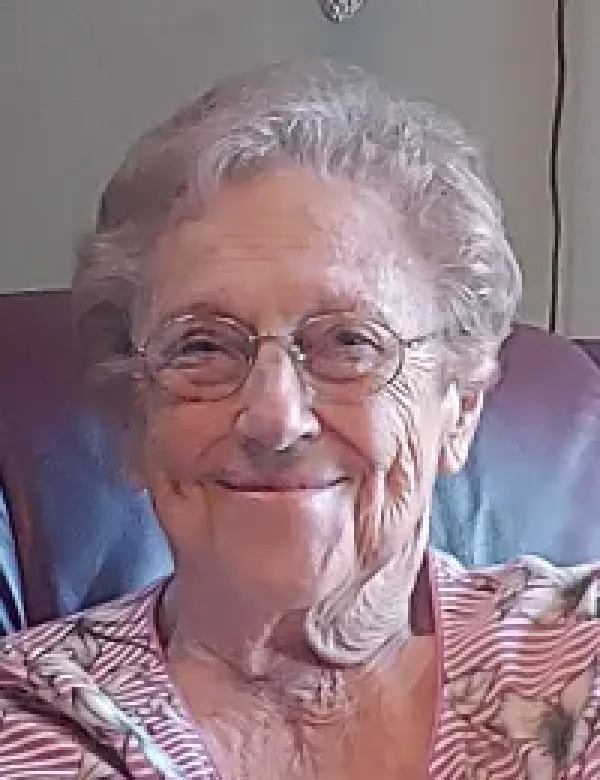 images/PHOTOS/iris%20hensen%20smith.webp#joomlaImage://local-images/PHOTOS/iris hensen smith.webp?width=200&height=260