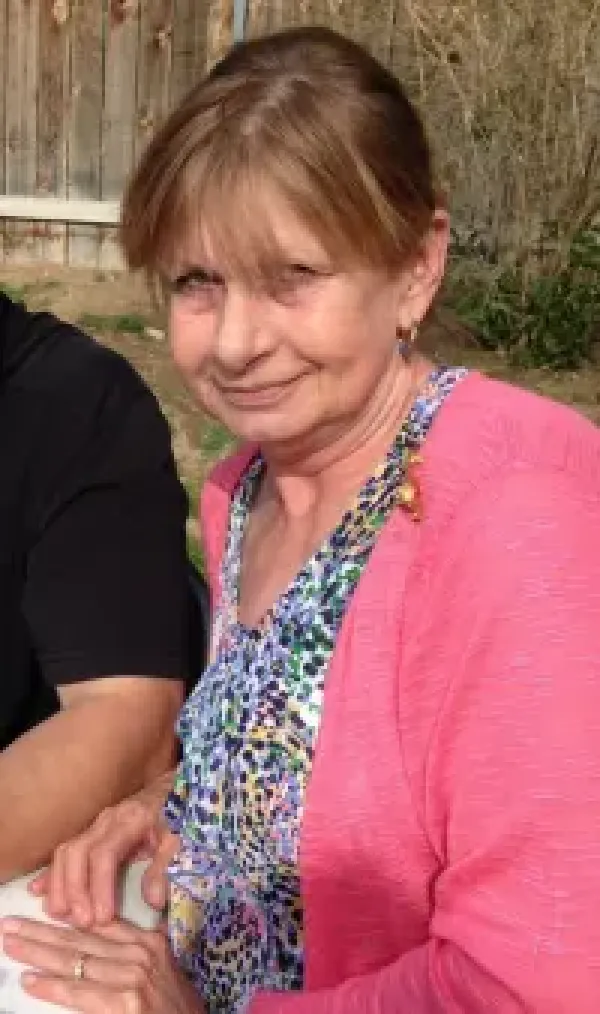 images/PHOTOS/laura%20palomarez.webp#joomlaImage://local-images/PHOTOS/laura palomarez.webp?width=200&height=338