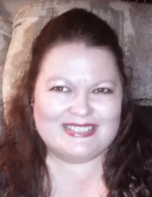 images/PHOTOS/raiann%20lee.webp#joomlaImage://local-images/PHOTOS/raiann lee.webp?width=200&height=259