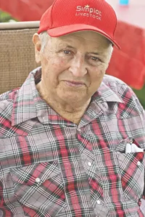 images/PHOTOS/charles%20raymond%20draper.webp#joomlaImage://local-images/PHOTOS/charles raymond draper.webp?width=200&height=300