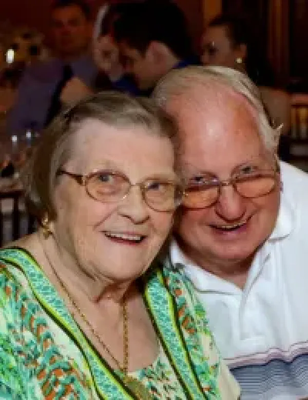 images/PHOTOS/v%20evelyn%20bottemiller.webp#joomlaImage://local-images/PHOTOS/v evelyn bottemiller.webp?width=200&height=260