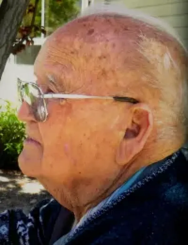 images/PHOTOS/charles%20floyd%20wood.webp#joomlaImage://local-images/PHOTOS/charles floyd wood.webp?width=200&height=260