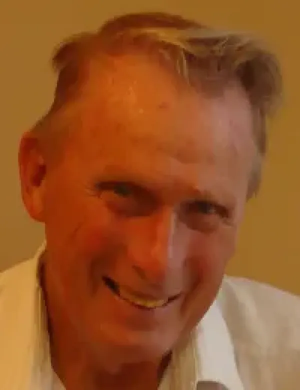 images/PHOTOS/oren%20albert%20white.webp#joomlaImage://local-images/PHOTOS/oren albert white.webp?width=200&height=260