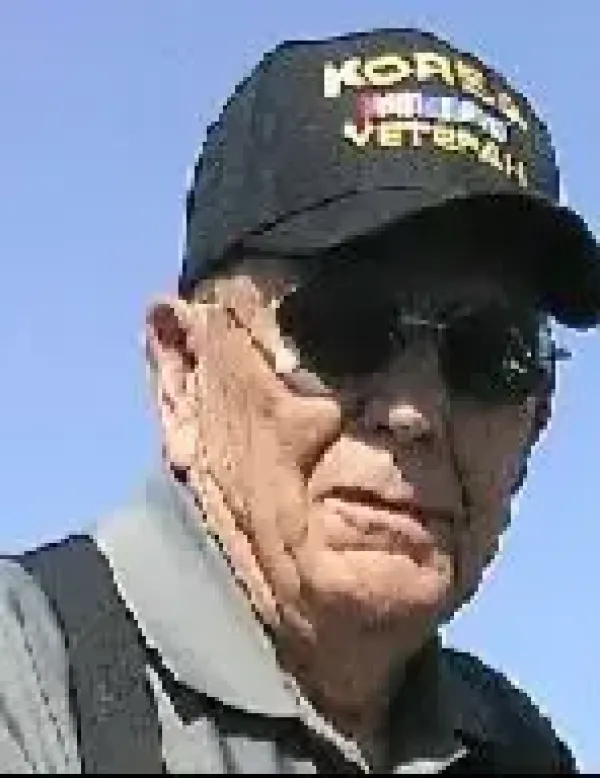 images/PHOTOS/robert%20bob%20roy%20duncan.webp#joomlaImage://local-images/PHOTOS/robert bob roy duncan.webp?width=148&height=192