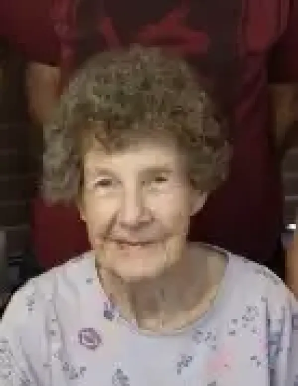 images/PHOTOS/louise%20taylor.webp#joomlaImage://local-images/PHOTOS/louise taylor.webp?width=138&height=179