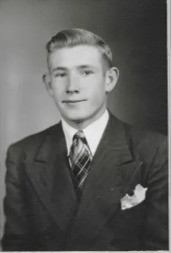 images/PHOTOS/jack%20eldon%20leavitt.webp#joomlaImage://local-images/PHOTOS/jack eldon leavitt.webp?width=200&height=296