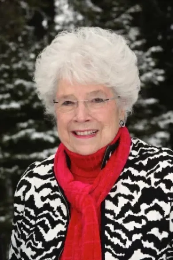 images/PHOTOS/shirley%20mae%20russell%20henderson.webp#joomlaImage://local-images/PHOTOS/shirley mae russell henderson.webp?width=195&height=293