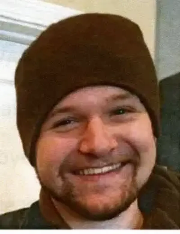 images/PHOTOS/kyle%20christopher%20robertson.webp#joomlaImage://local-images/PHOTOS/kyle christopher robertson.webp?width=200&height=260