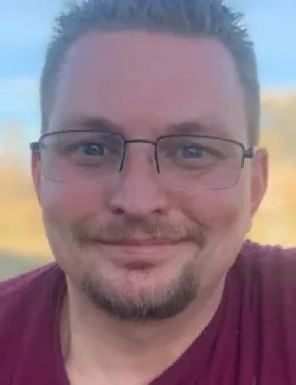 images/PHOTOS/adam%20miller.webp#joomlaImage://local-images/PHOTOS/adam miller.webp?width=205&height=266